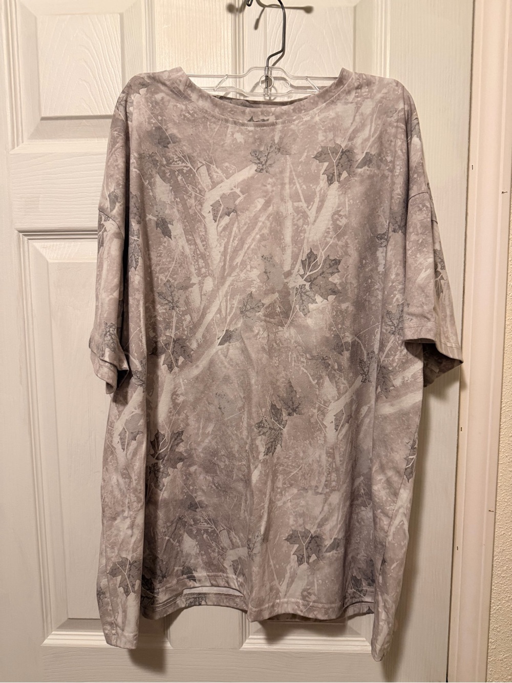 Women’s camo tee. Oversized large.